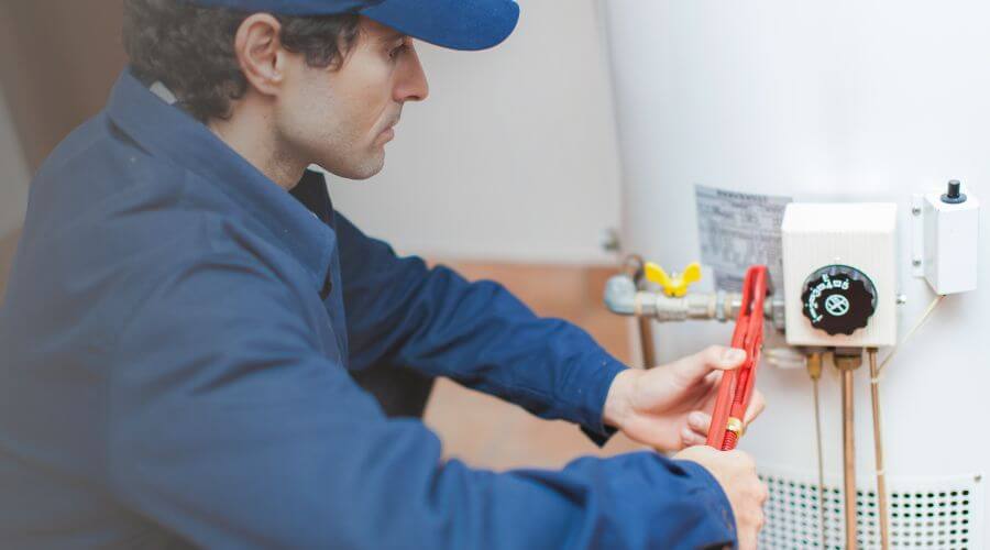 Expert burst pipe repair services in Yoder, IN